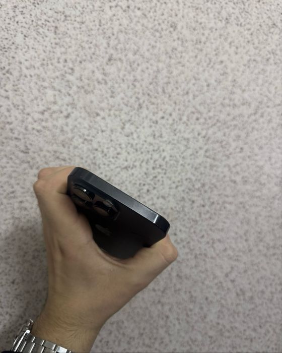 продам айфон 14 про макс