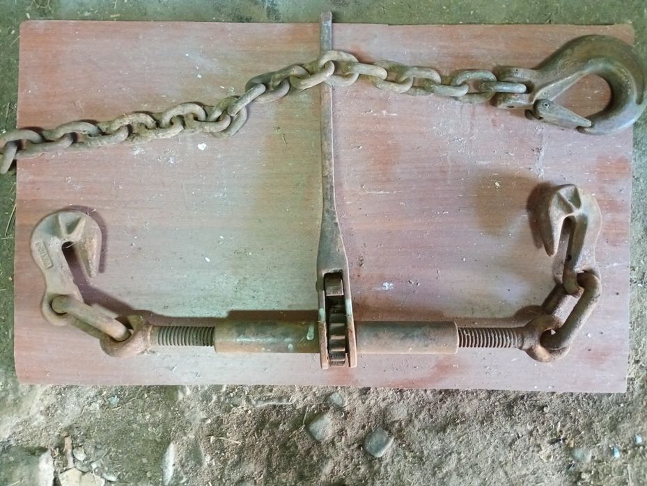 Napinacz łańcuchowy 63kN, 10mm 10m odciąg.