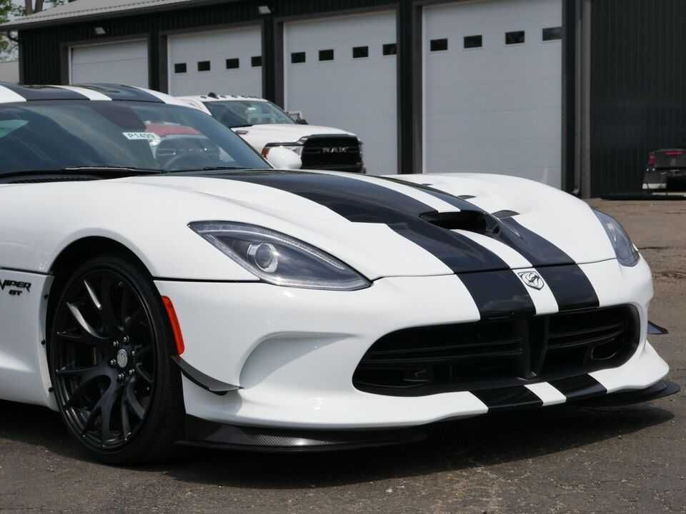 2017 Dodge Viper GTC