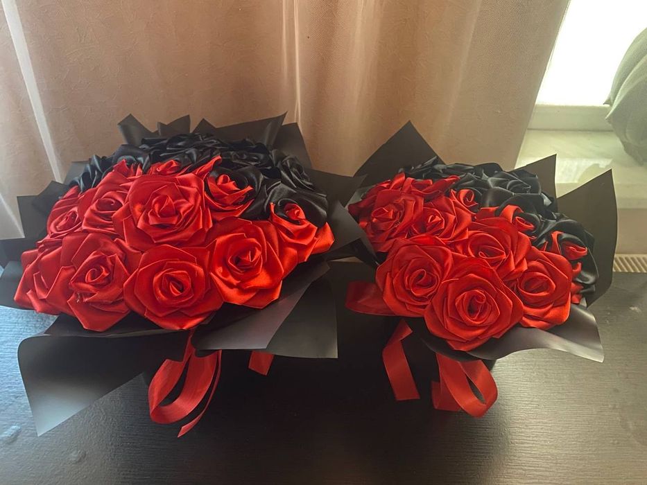 Букет з атласних стрічок