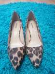 Buty na obcasie panterka
