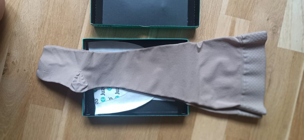 Rajstopy uciskowe Juzo III/M – klasa 1 kompresji  wersja short