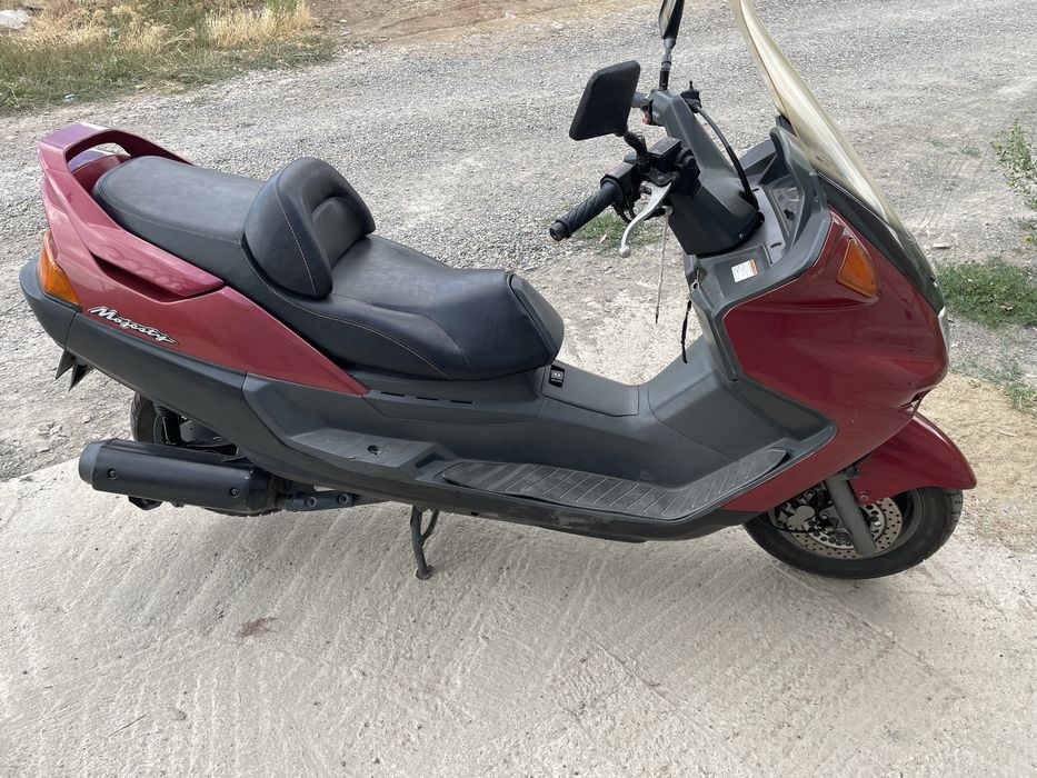 Продам Yamaha Majentis 250