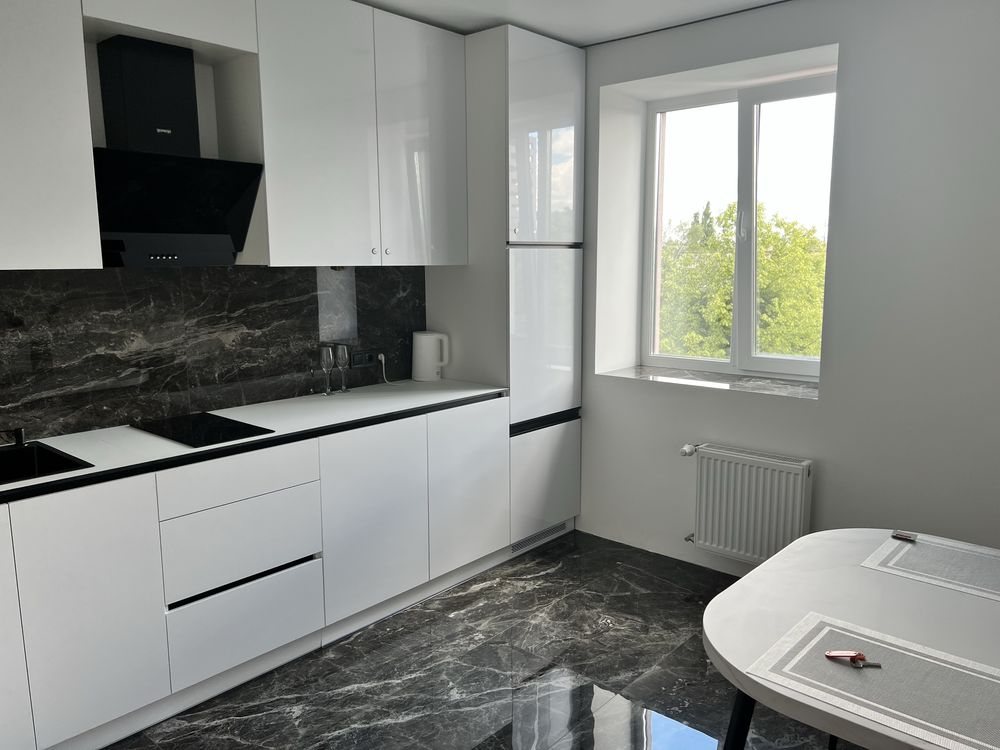 ЖК Арена ,ЖК Great House.район АВТОВОКЗАЛУ,обласна лікарня.Skyliner