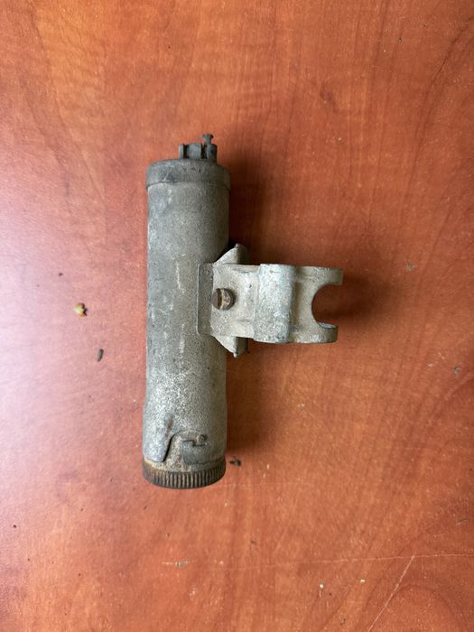 Pojemnik zasobnik uchwyt na baterie Simson SR2 org DDR wysyłka