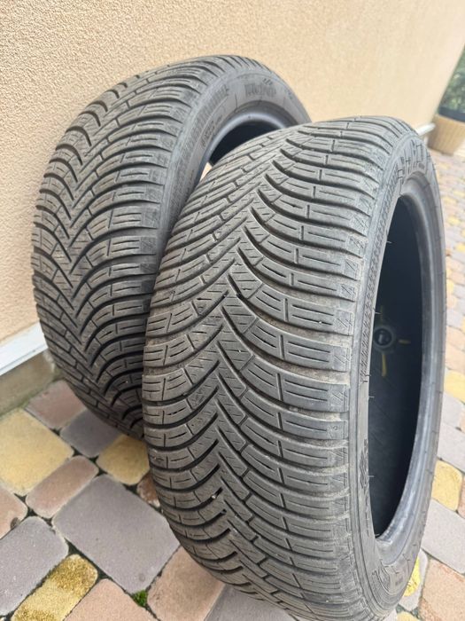 Комплект шин на авто 225/45 R17 всесезонна резина (б/у) Є ТОРГ