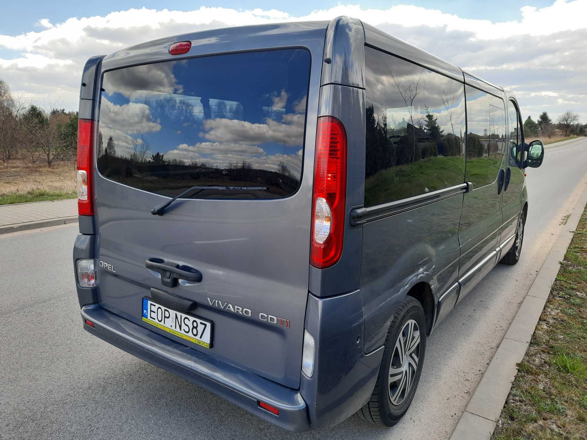 Wypożyczalnia Samochodów Busów osobowych Autolaweta Bus Winda