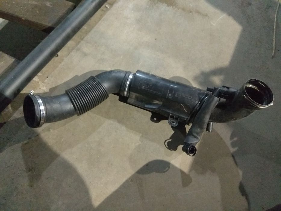 BMW X1 f48 17 рік розборка розбірка розборка двері двигун безпека ABS