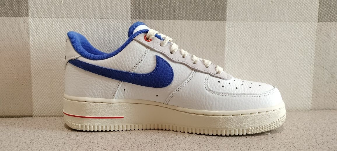 Nike Air Force 1 / 38,5 / 24,5 cm / nowe / białe