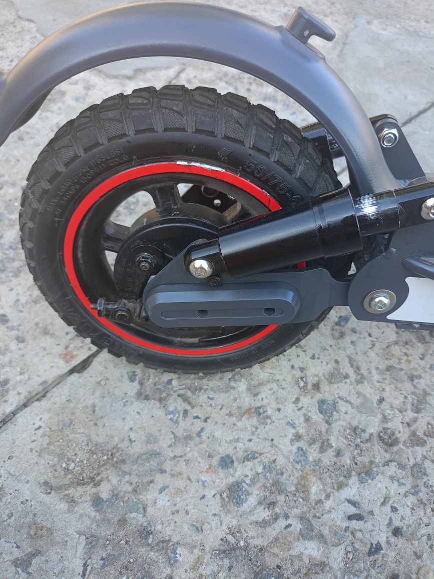 Kugoo M365 Pro электросамокат, срочно!!!