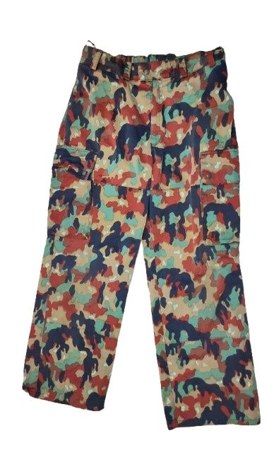Spodnie Armii Szwajcarskiej Alpentarn.