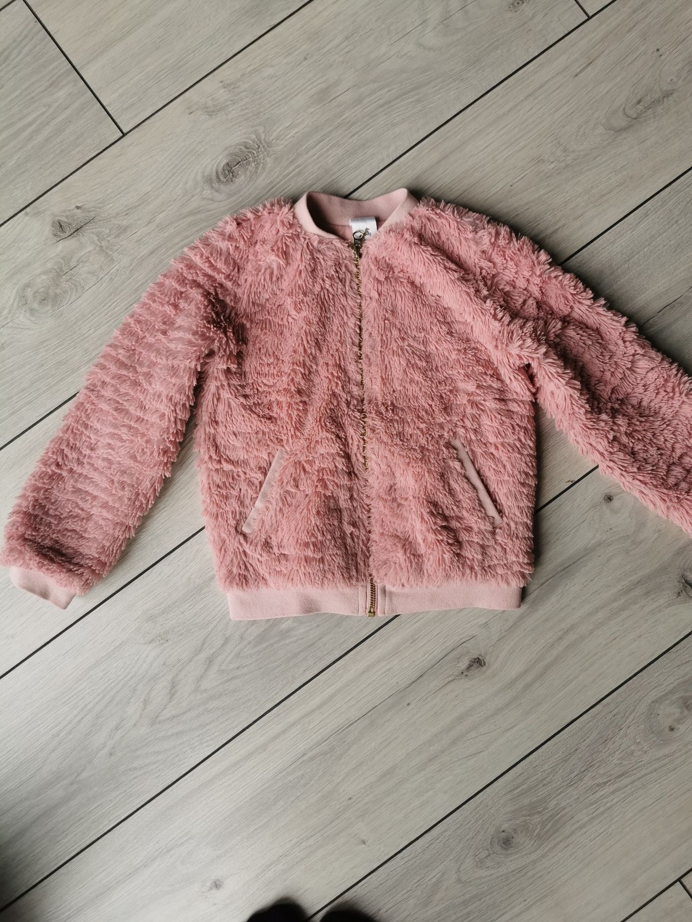 Bluza z futerkiem 116