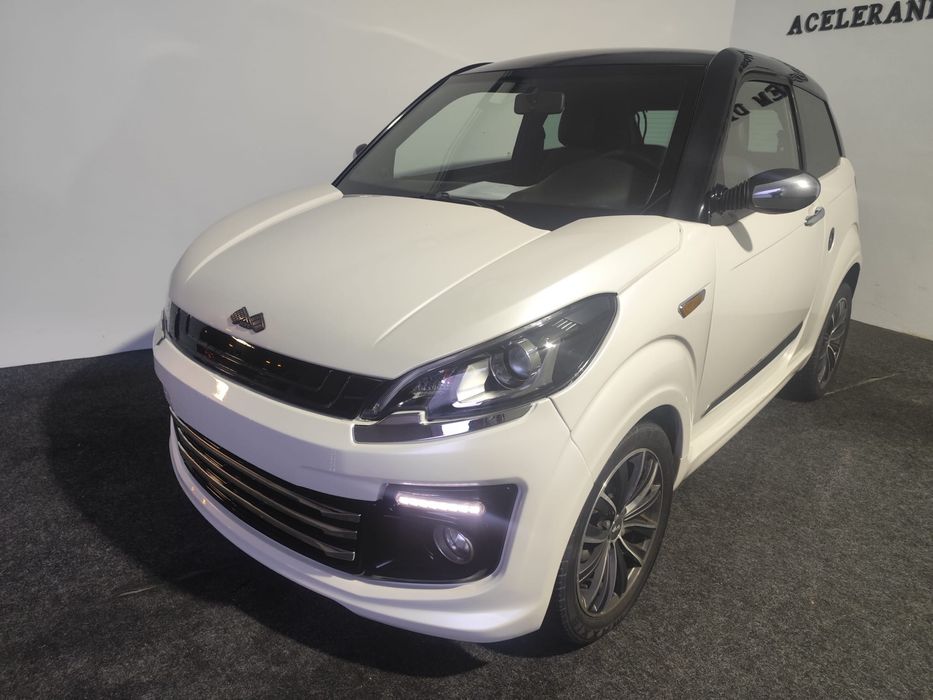 Ligier JS50 DCI Microcarro