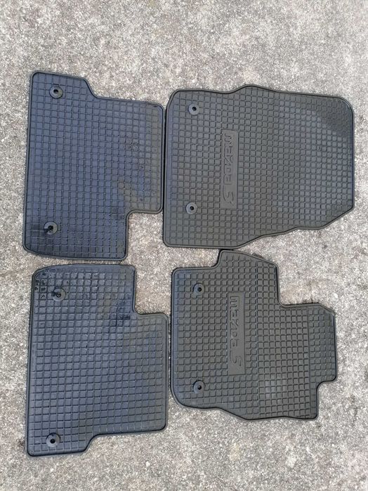 Mazda 3 Tapetes Borracha