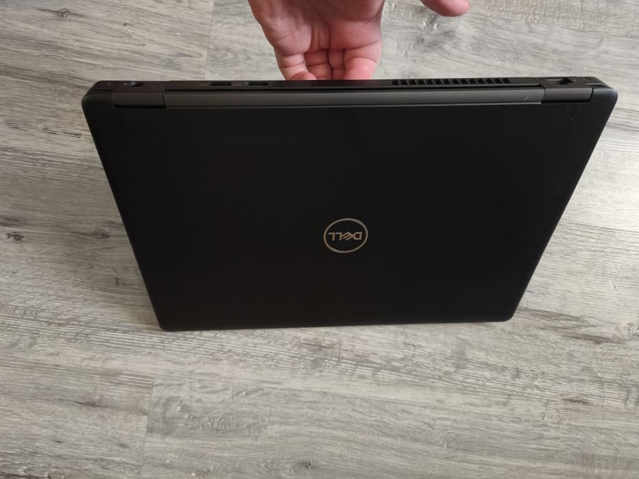 Мощний ноут 8ядер/SSD 256/16GB DDR4/FullHD IPS СЕНСОРНИЙ/гарний стан