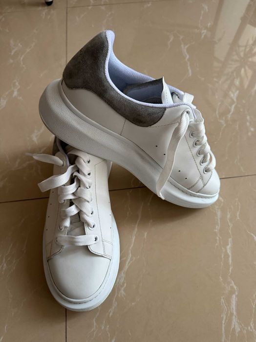 Кроссовки Alexander McQUEEN 100% оригинал 42размер