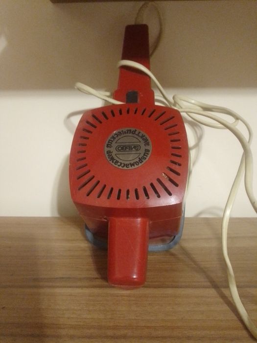 Продам електричний вібромасажер "Єльво"