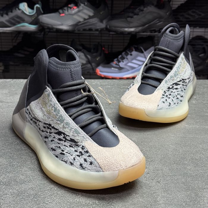 Кросівки Adidas Yeezy QNTM GY7926 ОРИГІНАЛ 100% 44 р