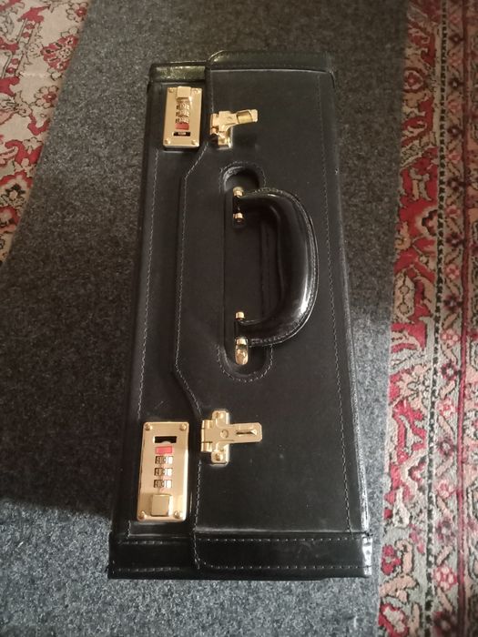 Портфель - соквояж