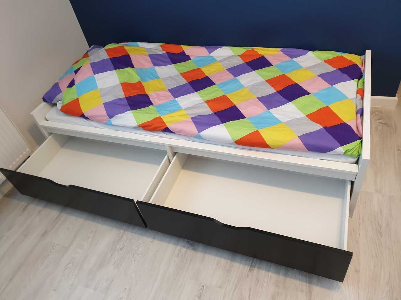 Łóżko NORDLI z IKEA 90 cm x 200 cm