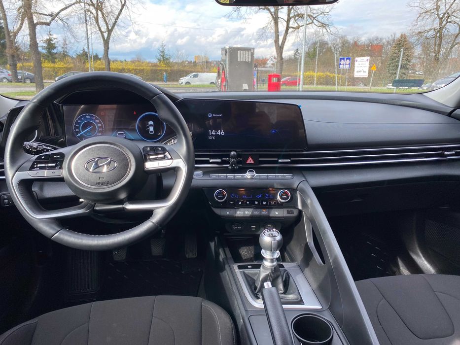 Finansowanie bez baz BiK i KRD Hyundai Elantra 2022r.