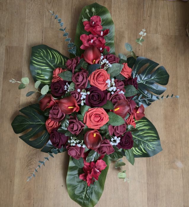 Wiązanka,wieniec,święto zmarłych,kwiaty na grób