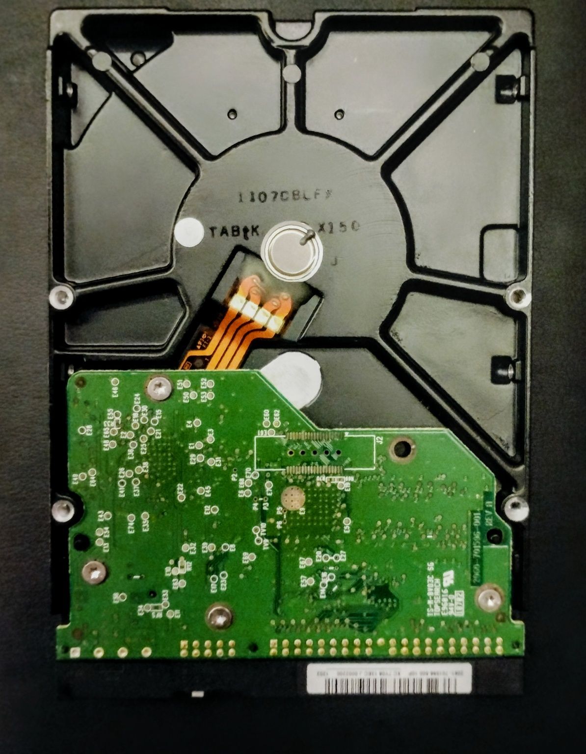 Dysk twardy SATA 500GB AAKB