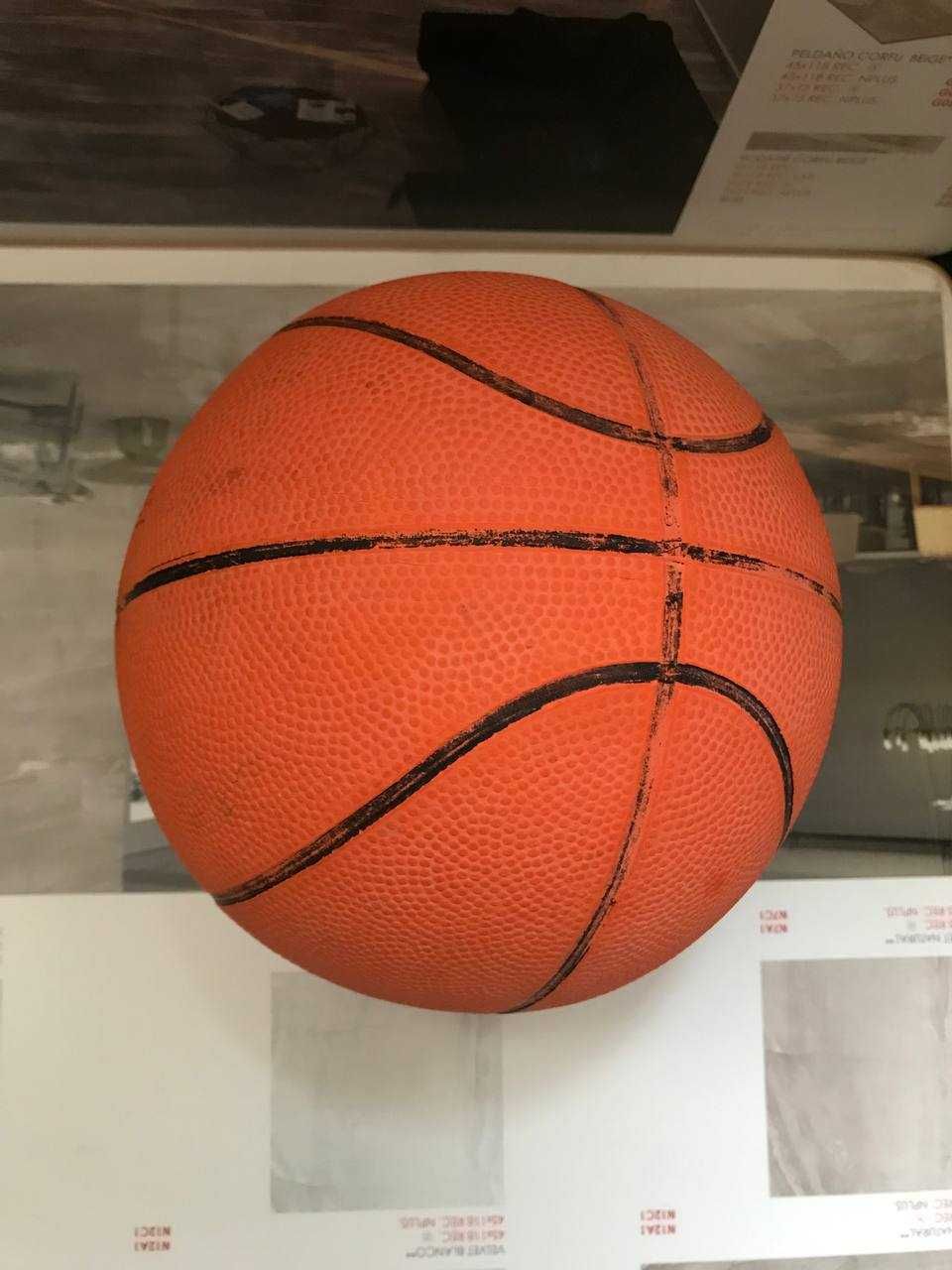 Мяч баскетбольный малый размер 3, окружность 57 см М'яч баскетбольний