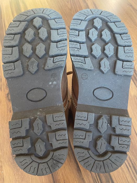 Skórzane buty zimowe ocieplane  Rain Forest 37 okazja!