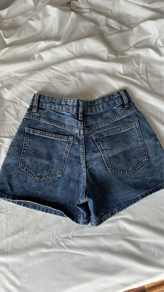 Szorty jeansowe Sinsay rozmiar 32