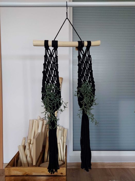 Makrama podwójny kwietnik pleciony rękodzieło