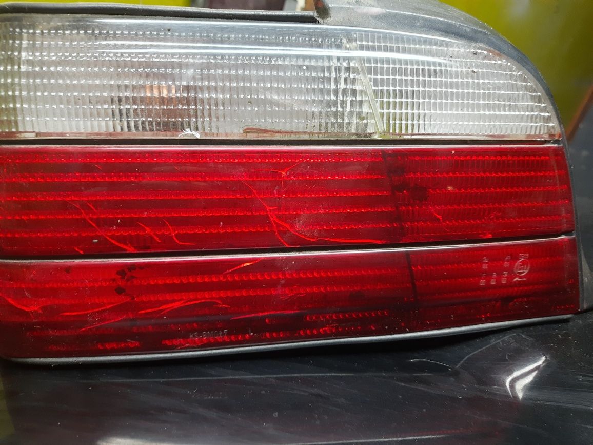 Задній лівий стоп фара стопсигнал фонарь БМВ е36 купе 1995 рік 318i