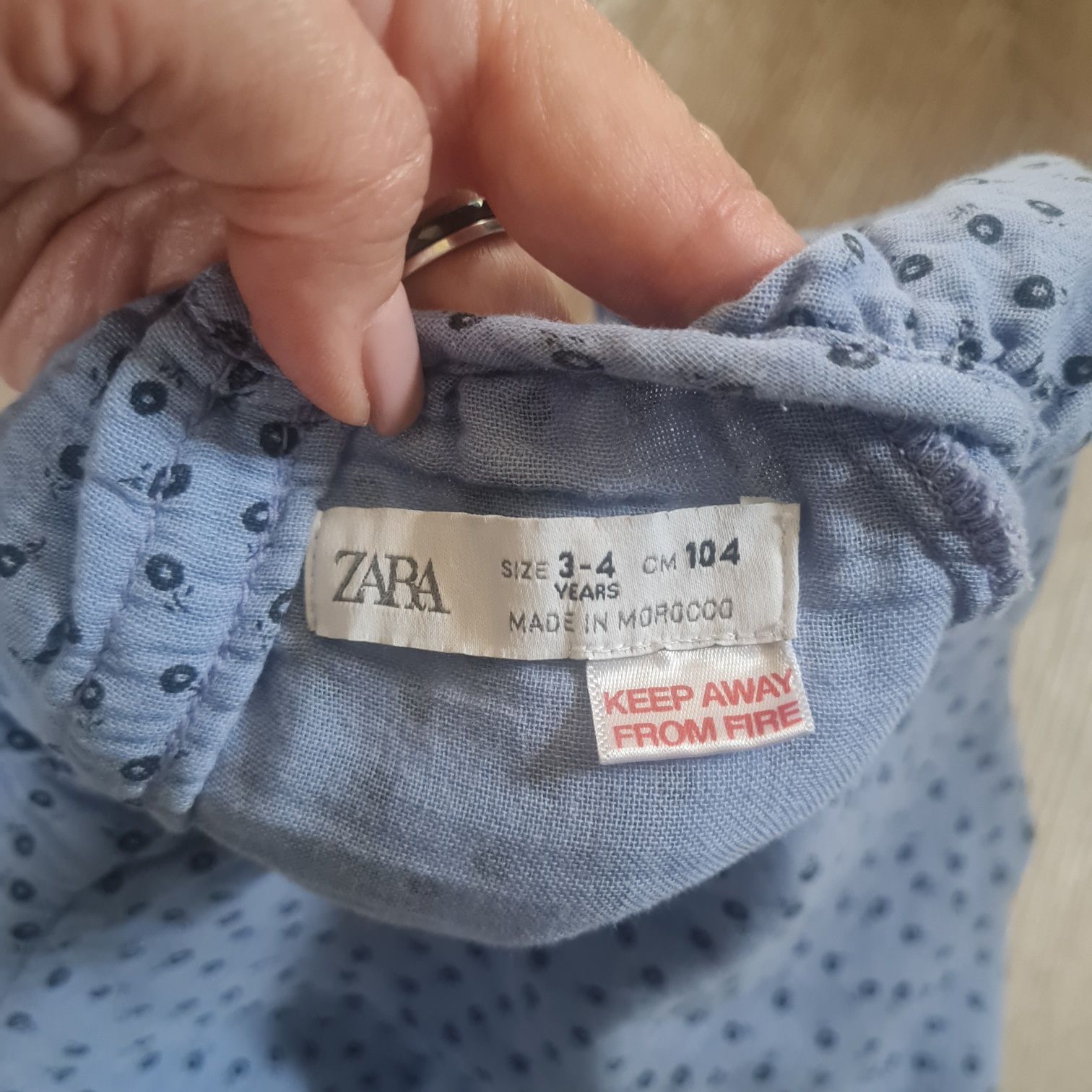 Zara komplet r. 104