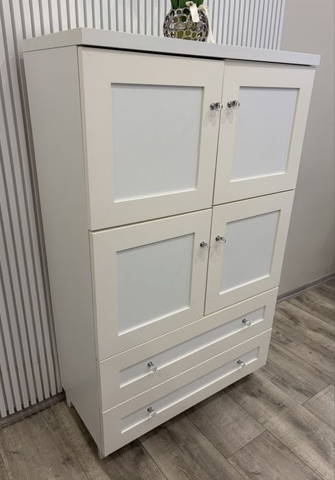 Komoda z frontami i 2 szufladami Majorka biała