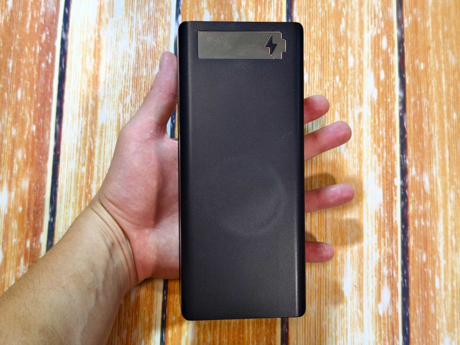 Корпус 16 АКБ Fast Charge PD3.0 16W 18650 швидка беспровідна PowerBank