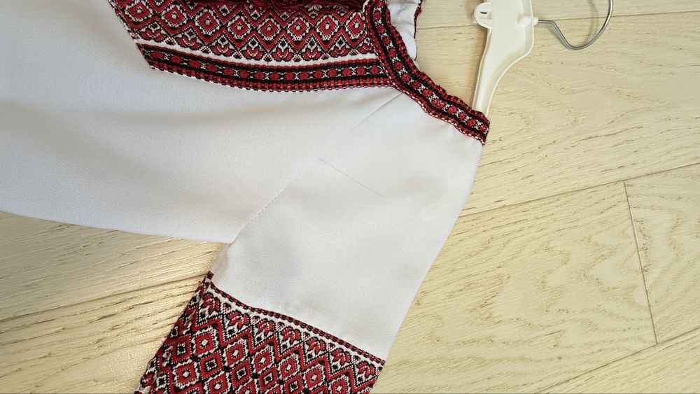 Плаття, сукня вишиванка на дівчинку 4-5 років