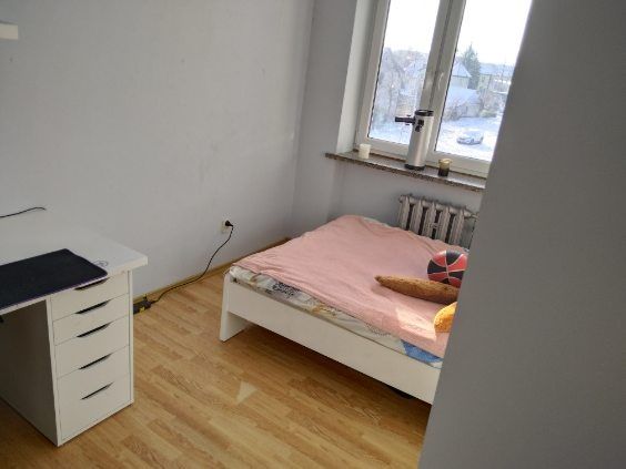 Mieszkanie 4 - pokojowe w centrum Cycowa