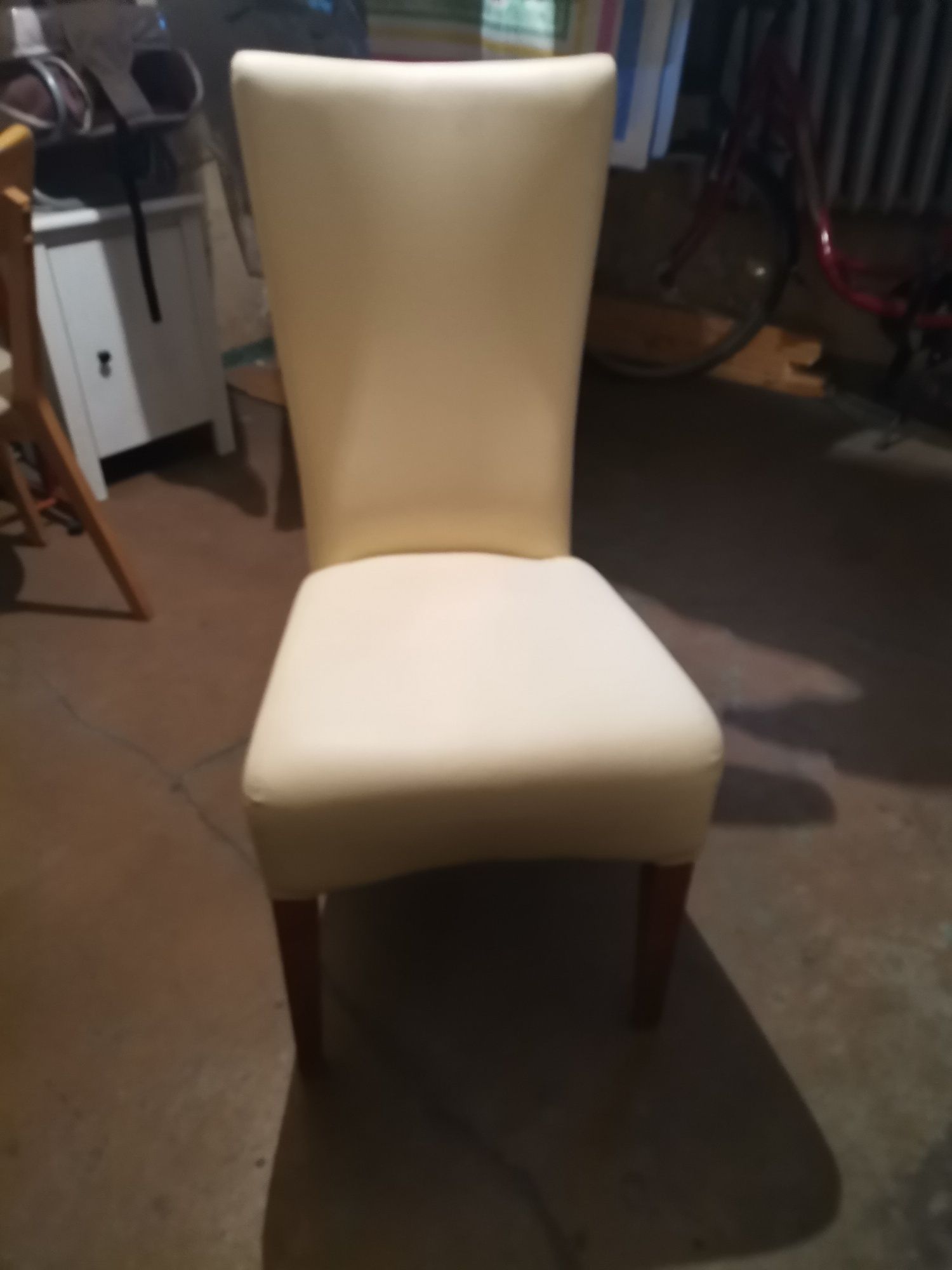 Krzesła z Eko skóry
