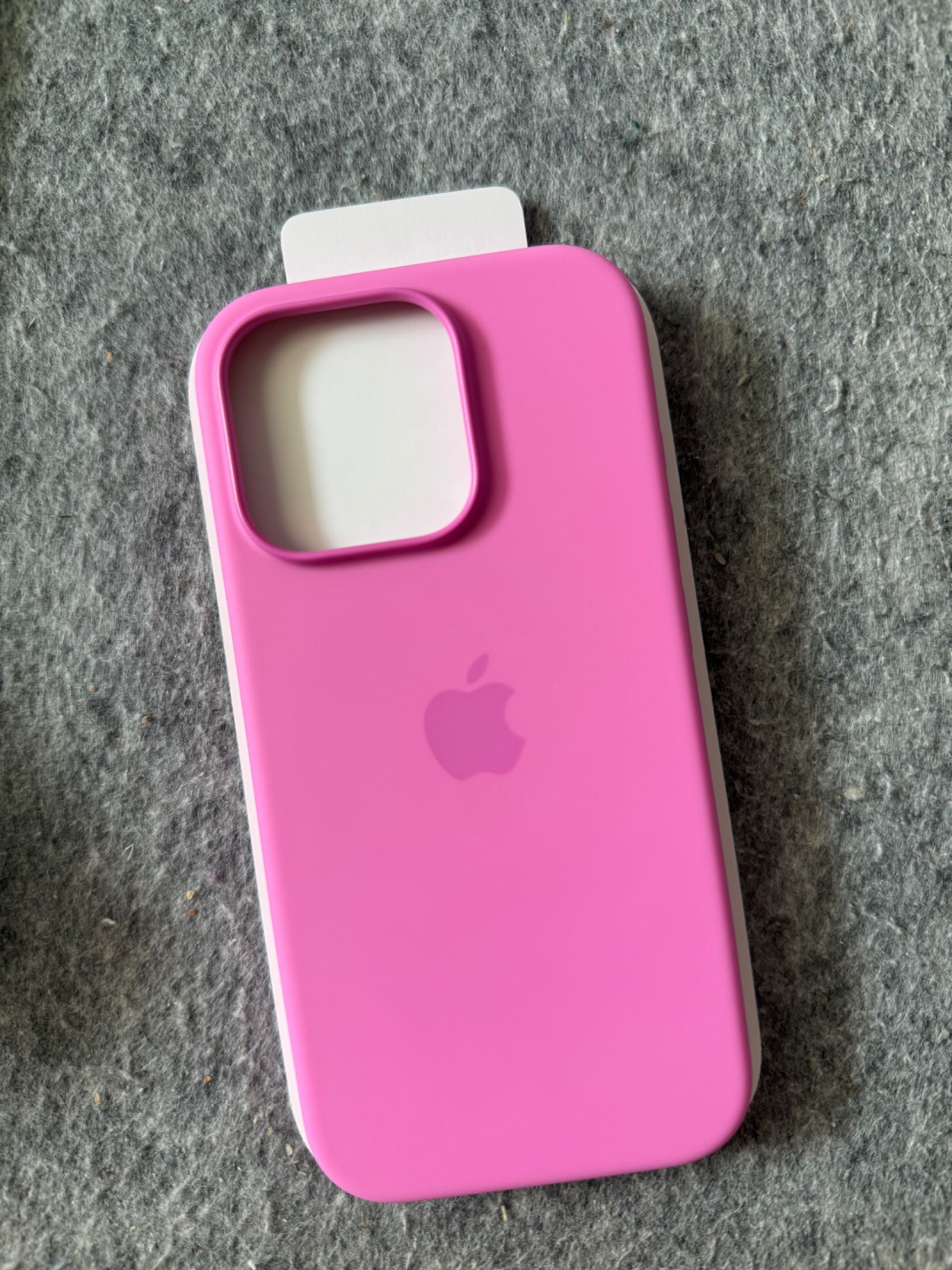 Capa PEONIA 16 Pro Max Nova