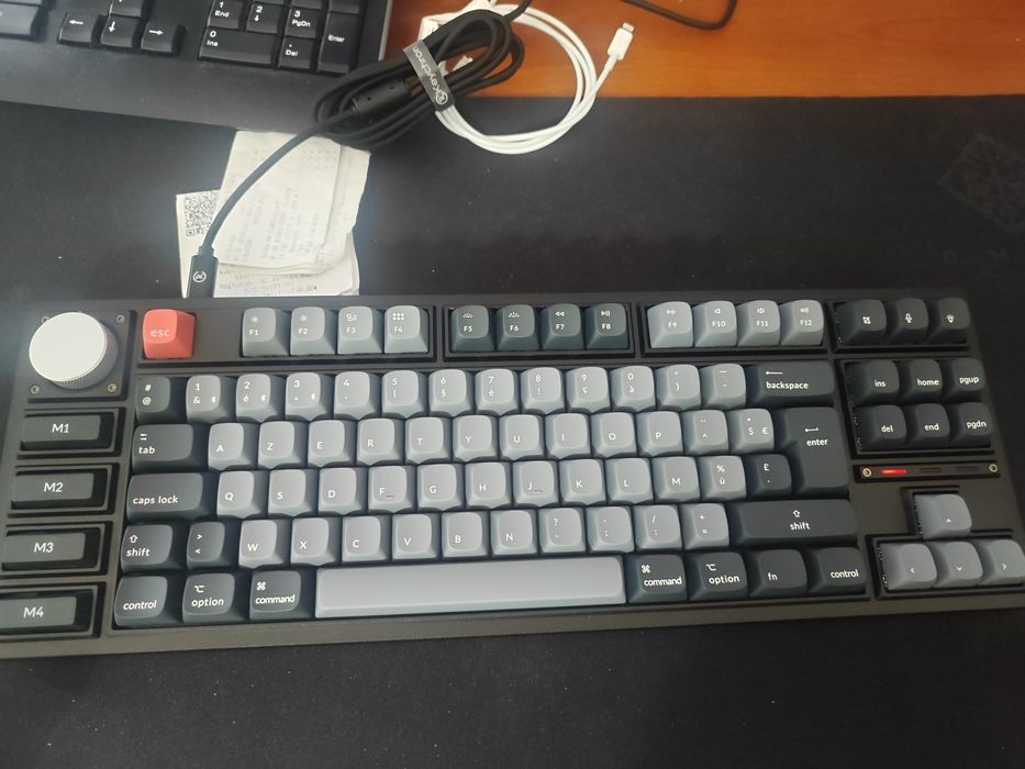 Teclado mecânico Keychron Q3 Pro novo