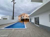 Moradia Isolda com 4 suites Altura