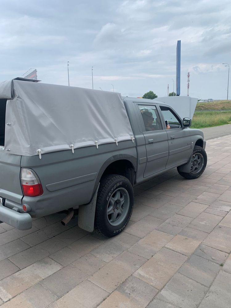 Mitsubishi L200 2002р