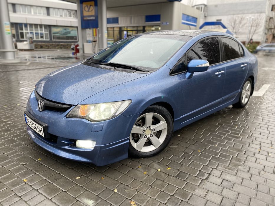 Honda Civic 1.8 Автомат