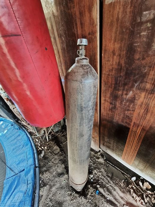 баллон для полуавтомата 40л  проводка 0,8