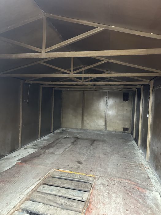 Гараж ,, ЮЗР ʼʼ АК ,,ЧАСʼʼ