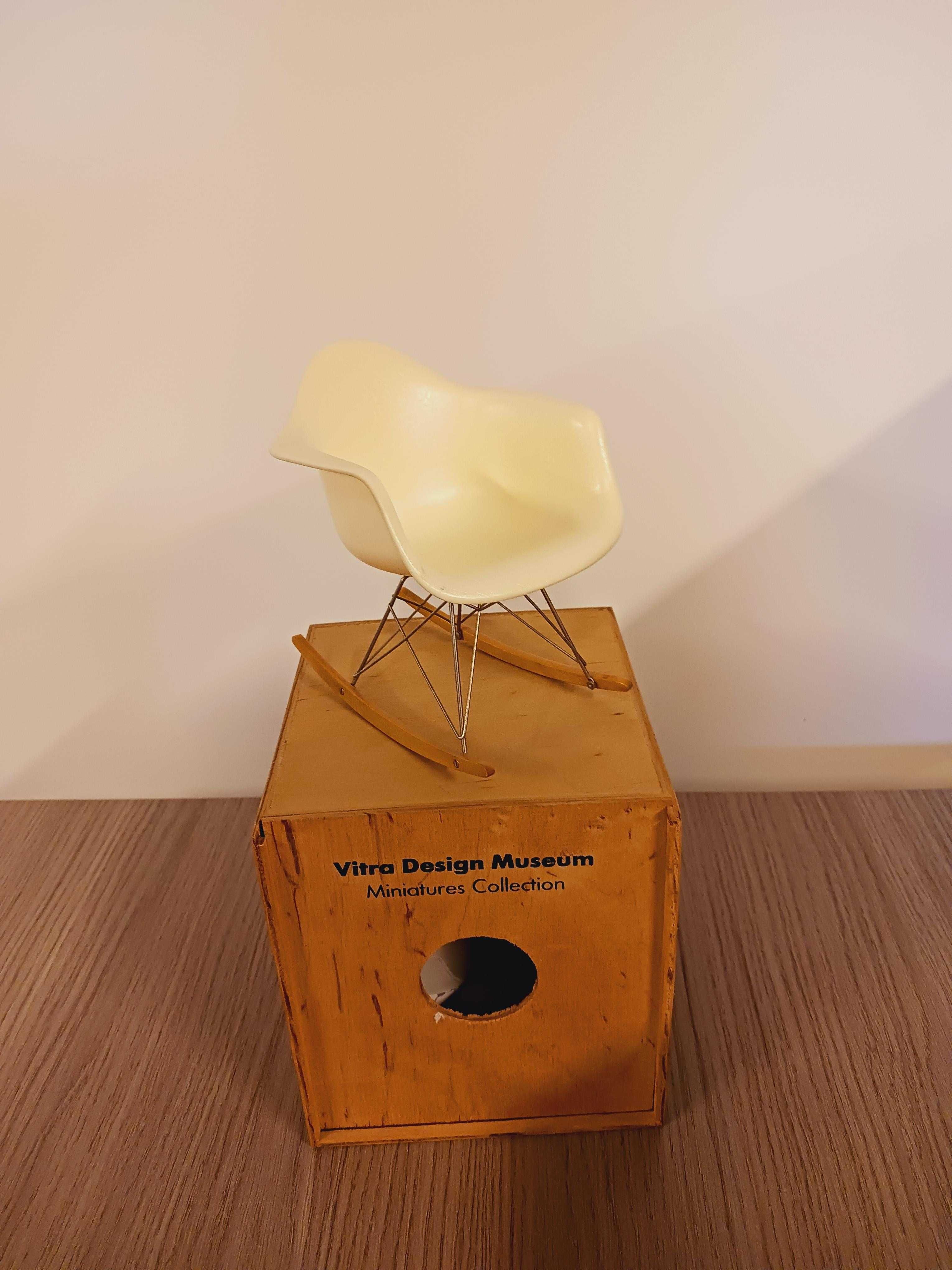 RAR, Vitra, kolekcja miniatur, oryginał