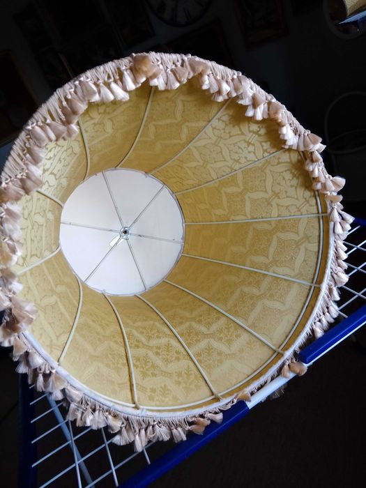 stary  abażur na lampę