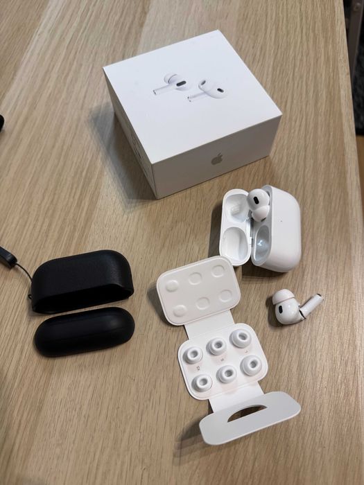 AirPods Pro 2 | Jedna prawa słuchawka | Etui | USB-C | MagSafe