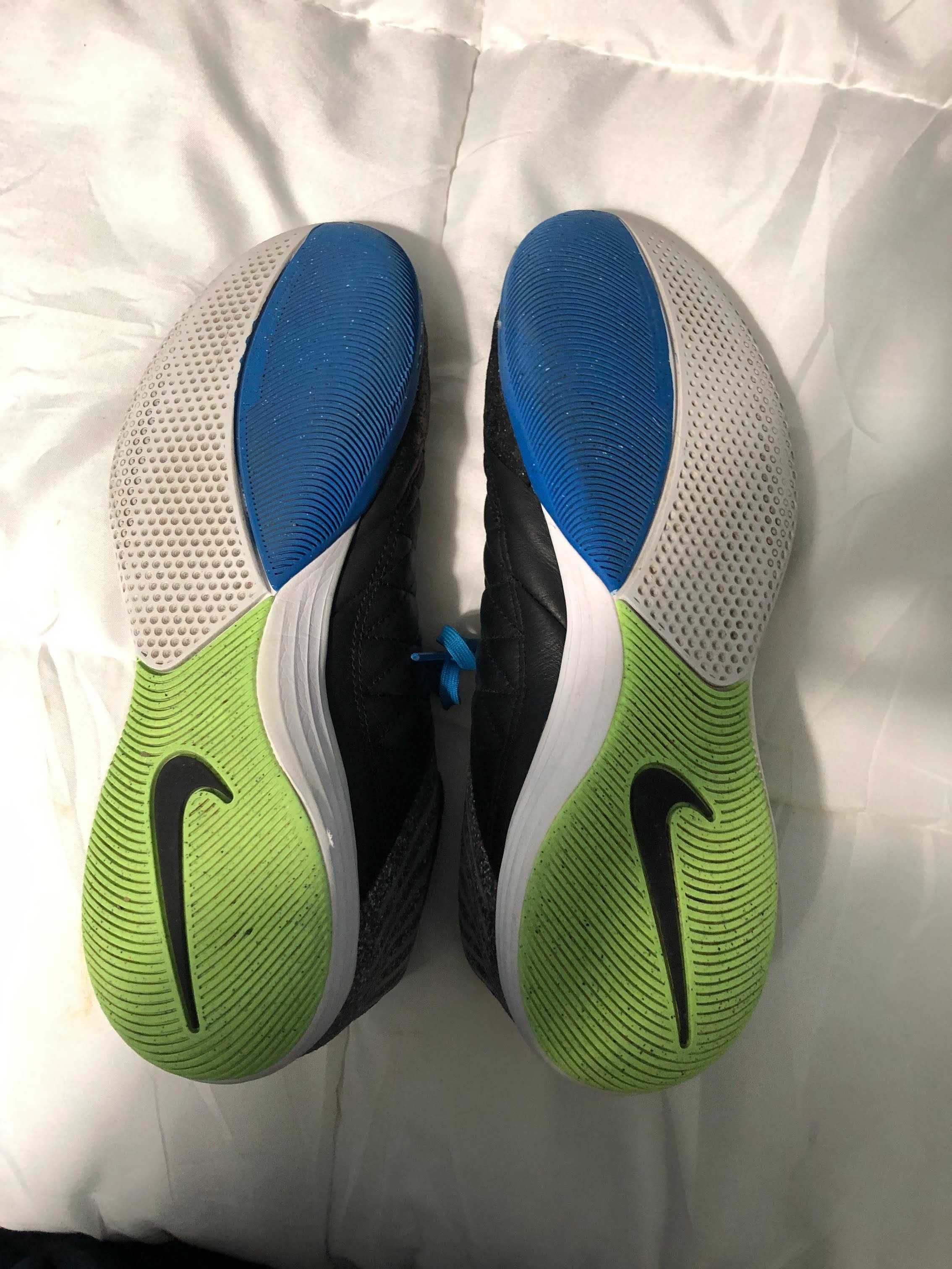 Chuteiras Futsal Nike Lunar Gato II | N40 | Azul e Preta