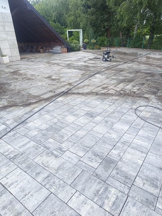 Profesjonalne mycie kostki brukowe i elewacji